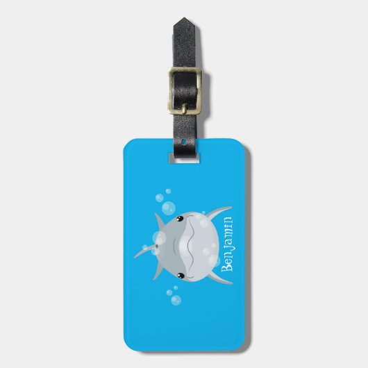 Cute happy kawaii dolphin cartoon bagagelabel (Voorkant verticaal)