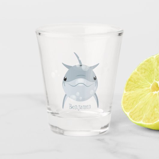 Cute happy kawaii dolphin cartoon shot glas (Voorkant)