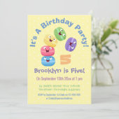 Cute happy macaroons cartoon kaart (Staand voorkant)