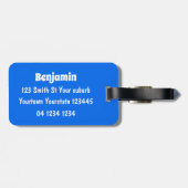 Cute happy narwhal bubbles cartoon illustratie bagagelabel (Achterkant horizontaal)