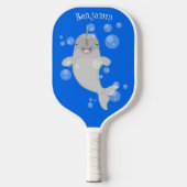 Cute happy narwhal bubbles cartoon illustratie pickleball paddle (Voorkant)