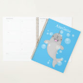 Cute happy narwhal bubbles cartoon illustratie planner (Display)