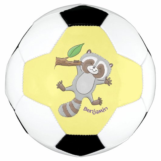Cute happy raccoon baby illustratie voetbal (Voorkant)