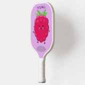 Cute happy raspberry cartoon illustratie pickleball paddle (Links)