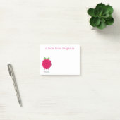 Cute happy raspberry cartoon illustratie post-it® notes (Kantoor)