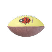 Cute happy red ladybug cartoon afbeelding american football (Gedraaid 90)