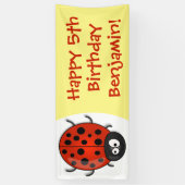 Cute happy red ladybug cartoon afbeelding spandoek (Verticaal)