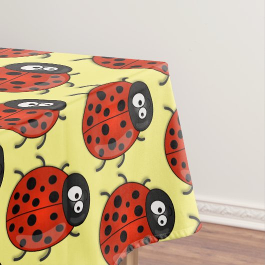 Cute happy red ladybug cartoon afbeelding tafelkleed (Voorbeeld)