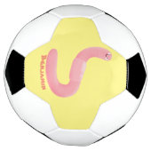 Cute happy roze regenworm cartoon voetbal (Gedraaid)