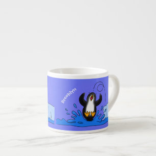 Cute happy springing pinguin cartoon illustratie espresso kop