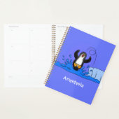 Cute happy springing pinguin cartoon illustratie planner (Display)