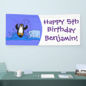 Cute happy springing pinguin cartoon illustratie spandoek (Beurs)