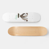 Cute happy superb lyrebird cartoon illustratie persoonlijk skateboard (Horizontaal)