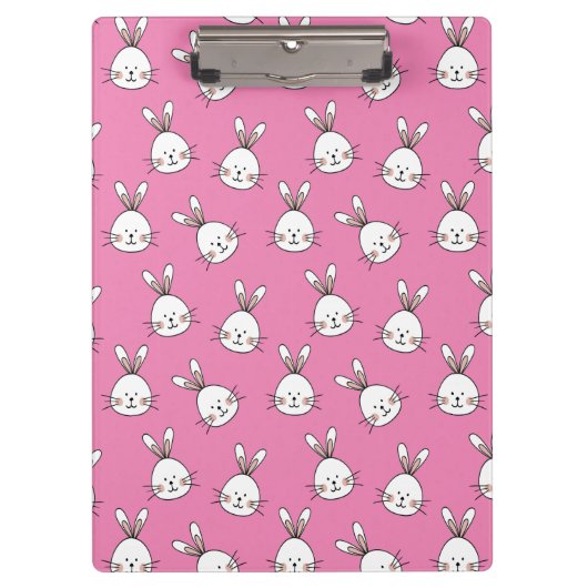 Cute Happy White Paaster Bunny op Roze Klembord (Voorkant)