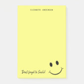 Cute Happy Yellow Face Smile Gepersonaliseerd Post-it® Notes (Voorkant)