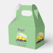 Cute happy yellow school bus cartoon bedankdoosjes (Achterkant)