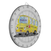 Cute happy yellow school bus cartoon dartbord (Voorkant Links)