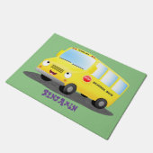 Cute happy yellow school bus cartoon deurmat (Schuin)