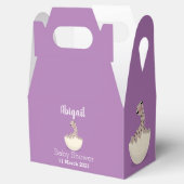 Cute hatching baby ostrich cartoon illustration bedankdoosjes (Geopend)