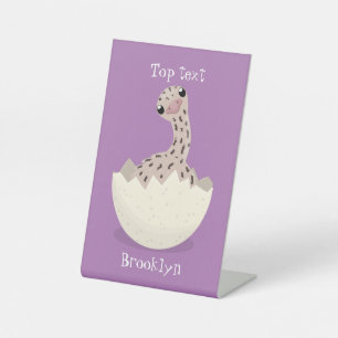 Cute hatching baby ostrich cartoon illustration reclamebord met voetstuk