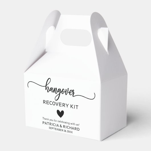Cute Heart Calligraphy Bruiloft katerkit Bedankdoosjes (Voorkant Zijde)