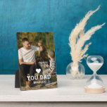 Cute HEART LIEFT U DAD Photo Names Fotoplaat<br><div class="desc">Schattige HART LIEFDE JE DAD Photo Names Plaque bevat je favoriete foto met de tekst "(love heart) you Dad" in modern wit script met onderstaande namen. Personaliseer door de tekst in het tekstvak te bewerken en uw eigen afbeelding toe te voegen. Perfect voor kerst-, verjaardags- en Vaderdag-cadeaus. Ontworpen door ©2024...</div>