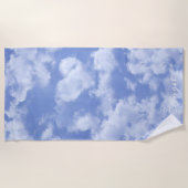 Cute Heart Shaped Cloud in Blue Sky Cheful Happy Strandlaken (Voorkant)