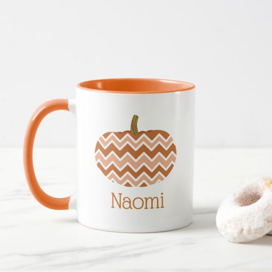 Cute Herfst Chevrons Pumpkin | Gepersonaliseerd Mok (Met donut)