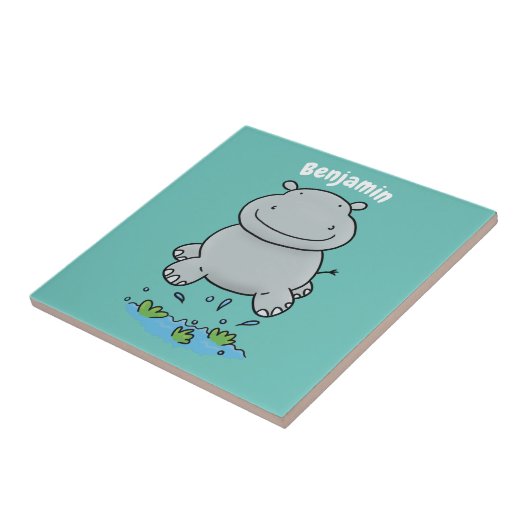 Cute hippo springende cartoon illustratie tegeltje (Zijkant)