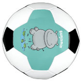 Cute hippo springende cartoon illustratie voetbal (Gedraaid)
