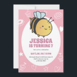 Cute Honey Bee Bumblebee Kids Birthday Invitation Kaart<br><div class="desc">Kute design voor kinderen,  jongens of meisjes die van dieren houden. Ideaal voor een prettig feest of baby shower met een bijenthema. U kunt de formulering aanpassen aan andere gelegenheden.</div>