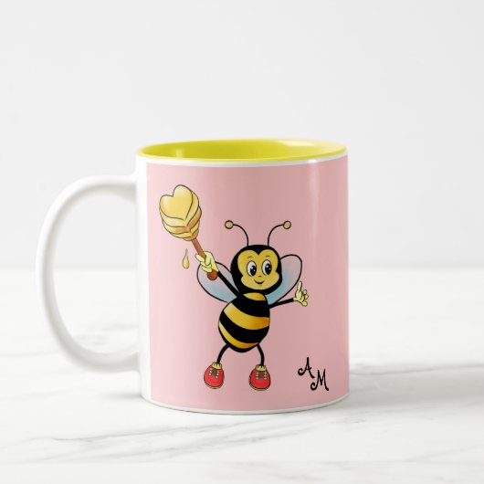 Cute Honey Bee with Heart & Monogram on Light Pink Tweekleurige Koffiemok (Links)