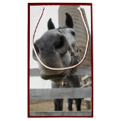 Cute Horse Close Klein Cadeauzakje (Achterkant)