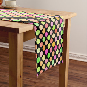 Cute Hot Pink Neon Lime Green Polka Dots Patroon Korte Tafelloper
