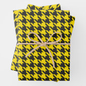 Cute Houndstooth Check Pattern Yellow and Black Inpakpapier Vel (In situ)