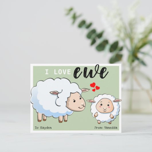Cute 'I Love Ewe' Kinderen Classroom Valentijn Feestdagenkaart (Staand voorkant)