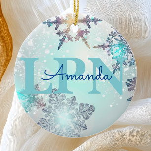 Cute Ice Blue Snowflake Persoonlijke benaming LPN Keramisch Ornament