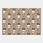 Cute Ice Cream Cone Whimsical Neapolitan Patroon Inpakpapier Vel (Voorkant)