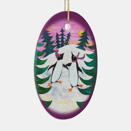 Cute Ice-Skating Penguins Fun Ornament (Rechts)