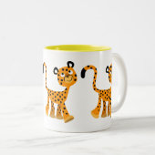 Cute Insouciant Cartoon Cheetah Tweekleurige Koffiemok (Voorkant rechts)