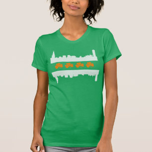 Cute Irish Chicago Skyline Flag St Patrick's Day T-shirt
