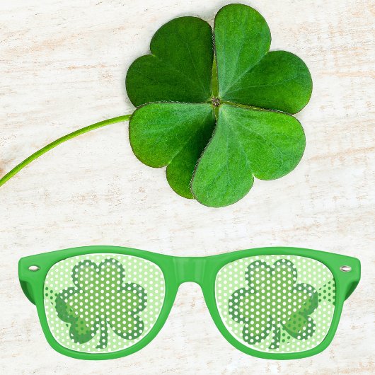 Cute Irish Clover St.Patrick's Day Retro Zonnebril