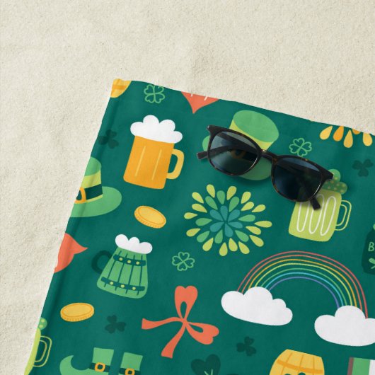 Cute Irish Icon Pattern Strandlaken (In situ)