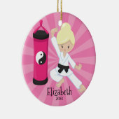 Cute Karate Girl Personalized Kerstversier Keramisch Ornament (Rechts)