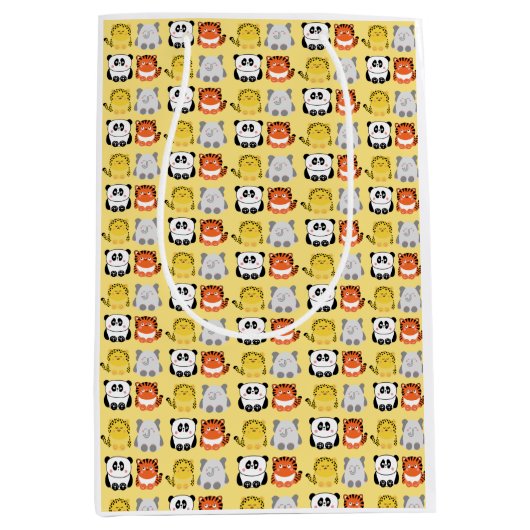 Cute kawaii-achtige dierencadeautas medium cadeauzakje (Voorkant)