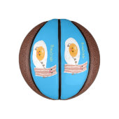 Cute kawaii egg and bacon cartoon illustration basketbal (Verticaal)