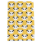 Cute Kawaii Panda Face Pattern Medium Cadeauzakje (Achterkant)