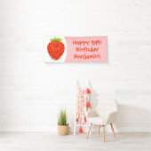 Cute kawaii strawberry cartoon illustration spandoek (Insitu)