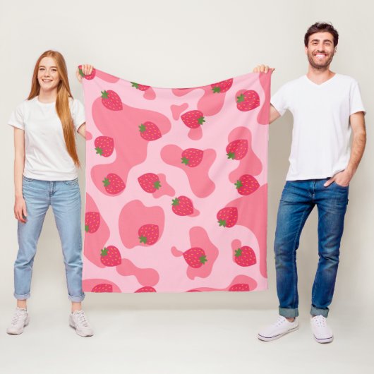 Cute Kawaii Strawberry Koe Pattern Fleece Deken (In situ)