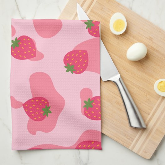 Cute Kawaii Strawberry Koe Pattern Theedoek (Quarter Fold)